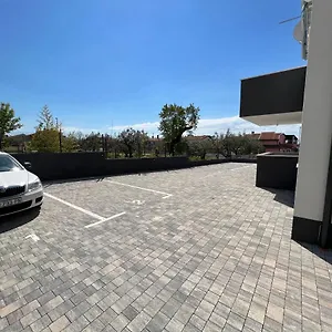 Sunrise With Private Parking , Pula Croatia