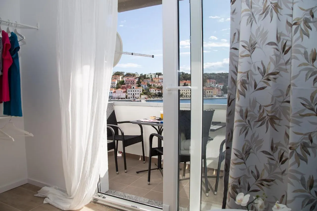 Apartment Gordon Mali Losinj